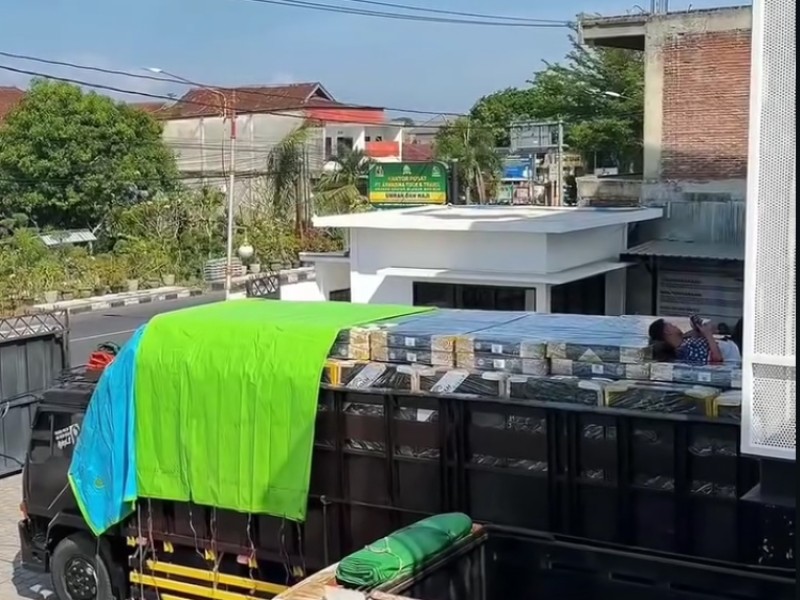 Melayani Pesanan Besar hingga Satuan